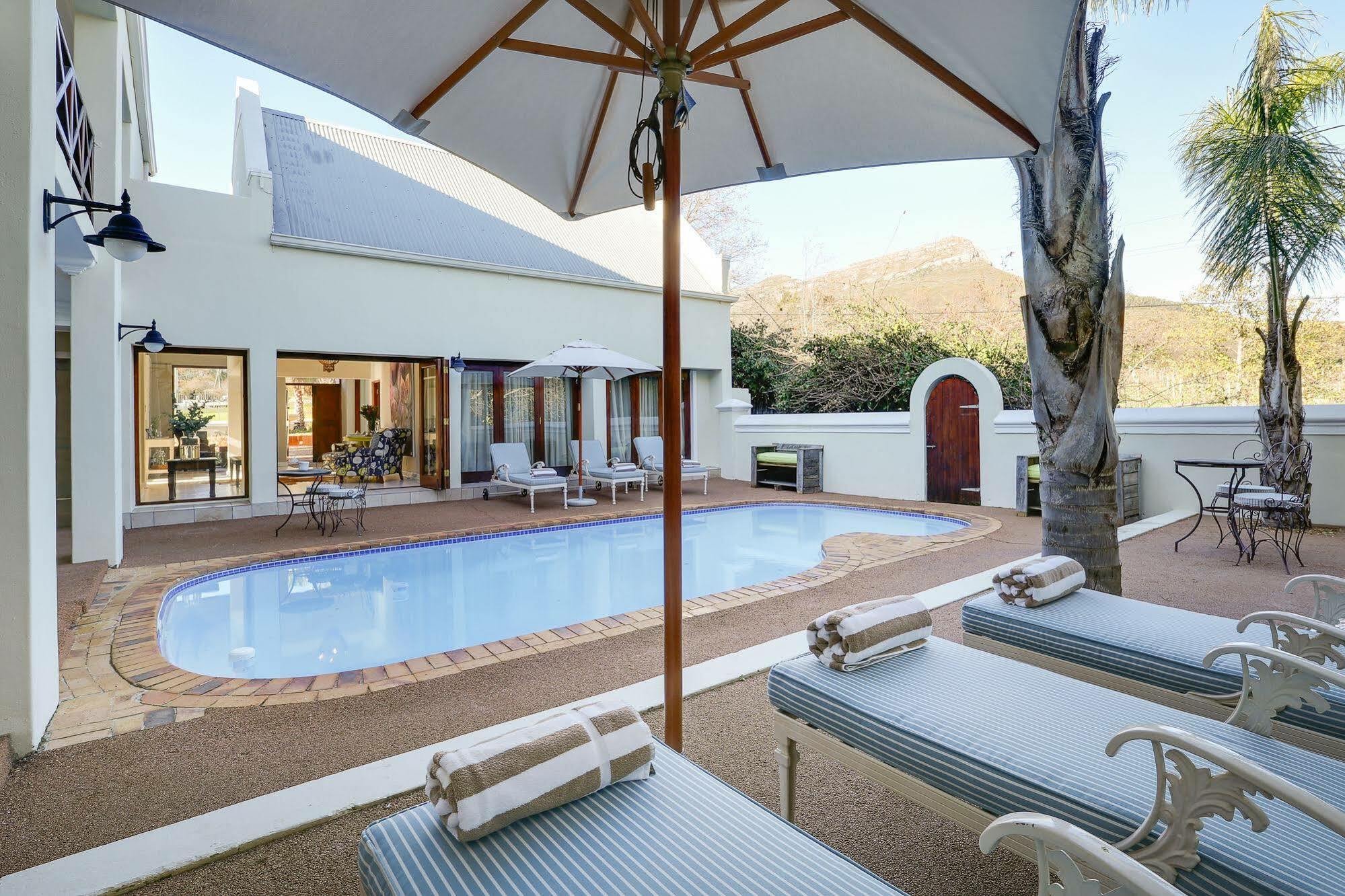 Banhoek Lodge Стеленбош Екстериор снимка